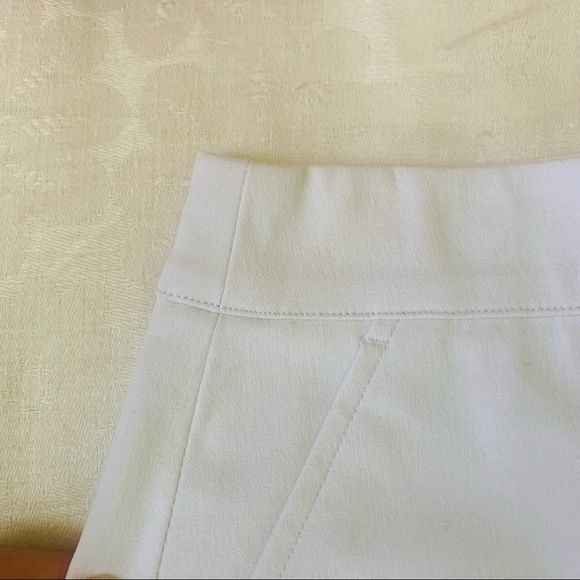 NWT Spanx On the Go 6" Shorts with Silver Lining Technology XS - Picture 7 of 10